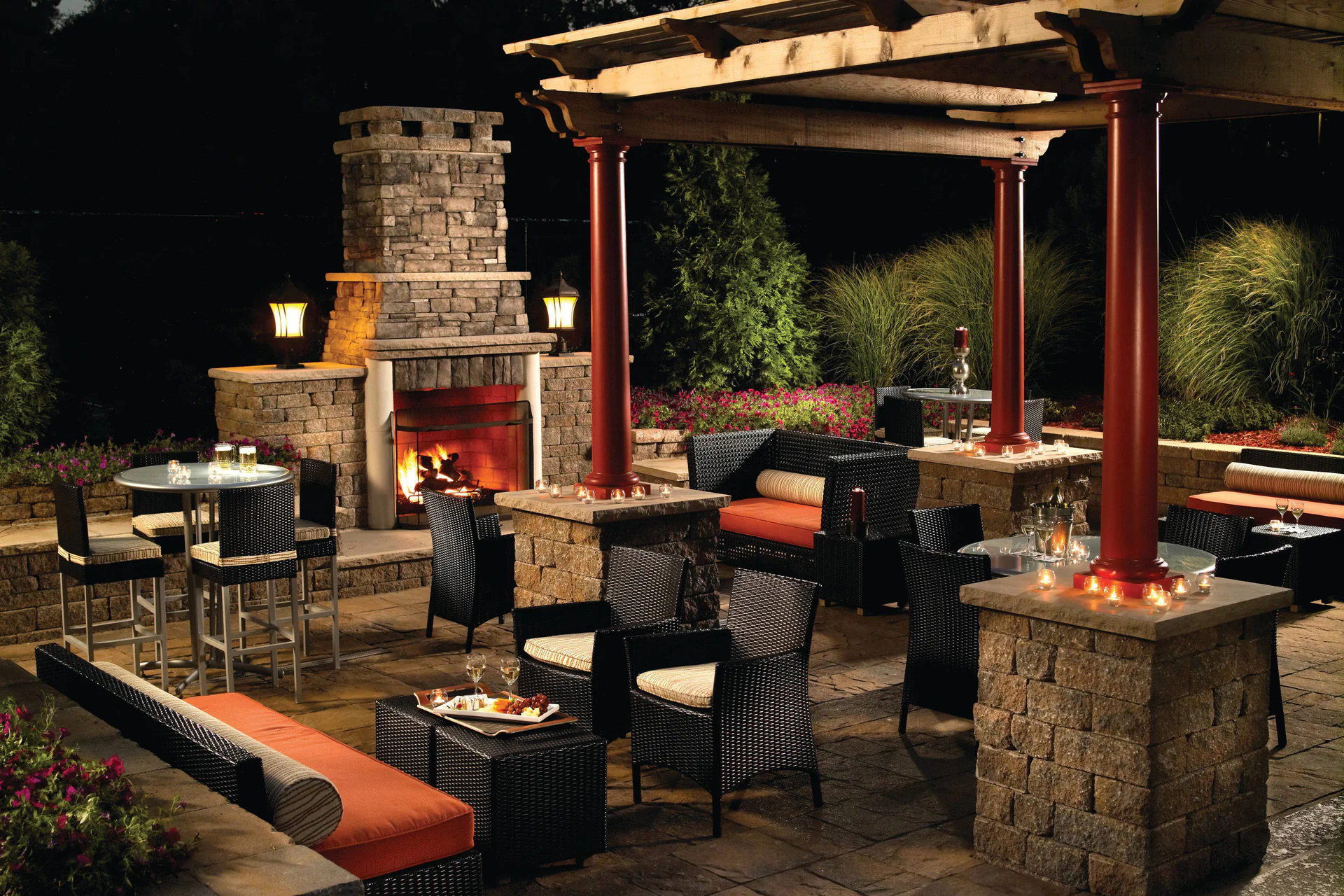 The outdoor cooking terrace